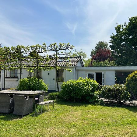 דורדרכט Tiny House In Tuin Van De Statige Villa Mariahof מראה חיצוני תמונה
